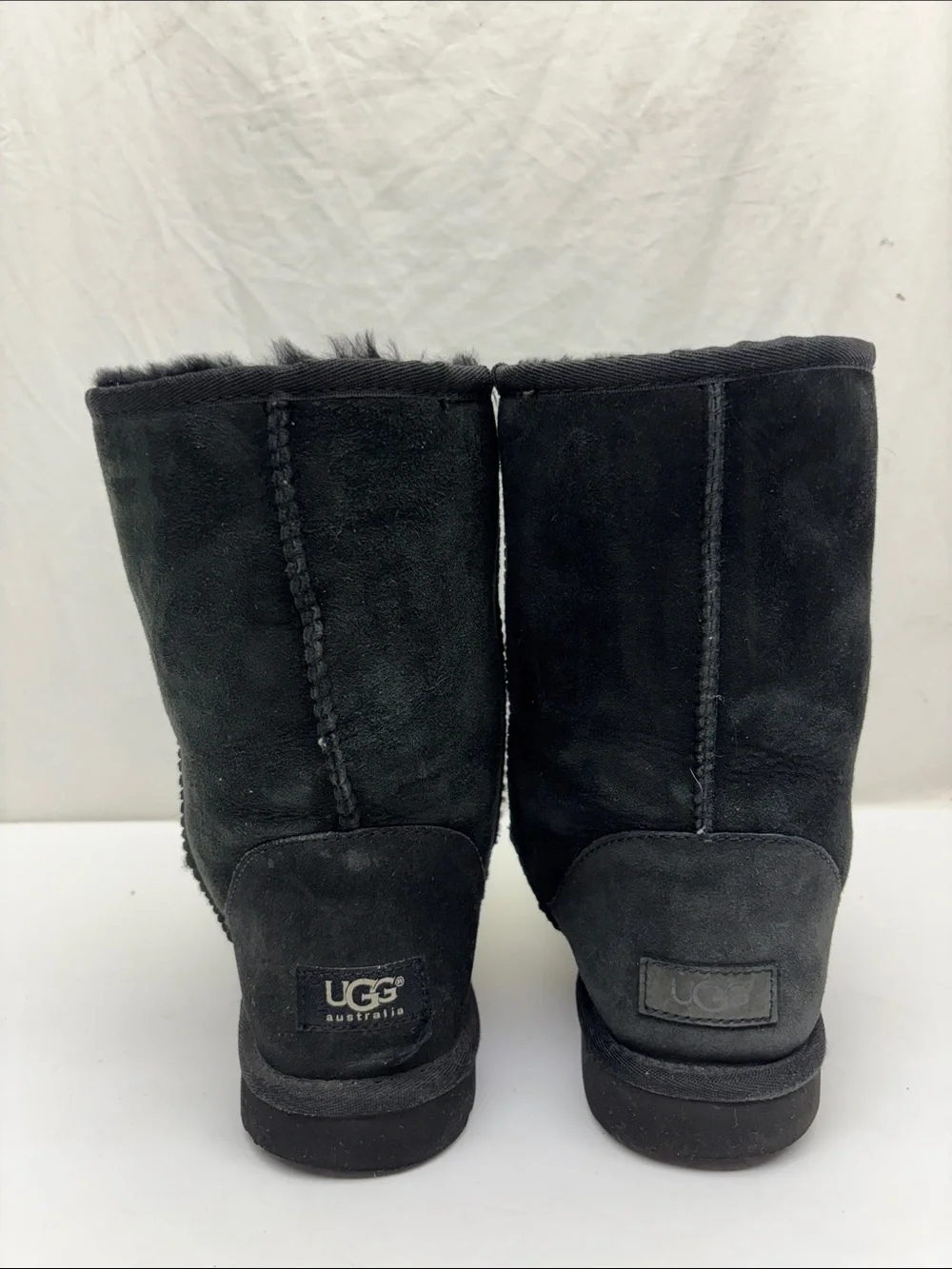 UGG Classic Short Boots, size 9, box 46